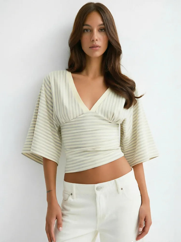 טופ דגם חנה
